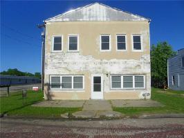 124 N Elm Street