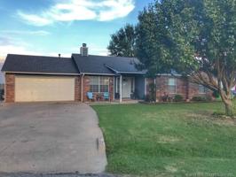1105 S Hummingbird Lane