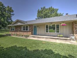 205 Will Rogers Loop