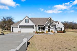 9689 E Bond Drive