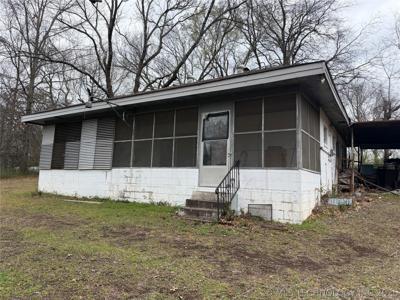 32642 E 713 Road