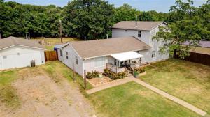 1616 S Elm Drive