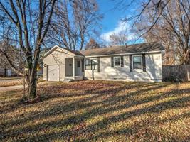 301 SE 10th Street