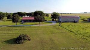 7401 E 380 Road
