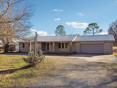 5820 E Iva Lynn Lane