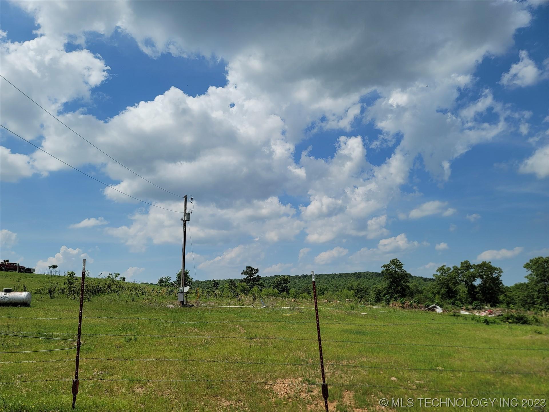 2 Brooken Mountain Road, Stigler, OK lhrmls01899200
