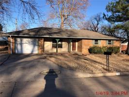 417 South Drive