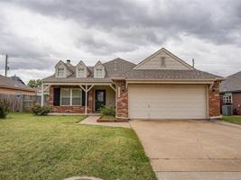 5204 Redbud Place