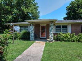 38 Cove Lane