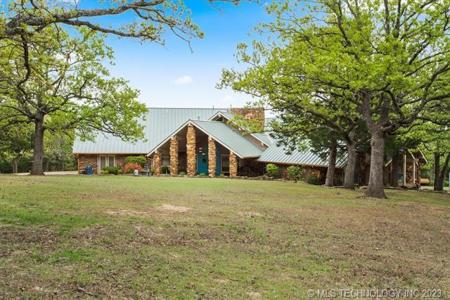 2229 N Cocomo Loop