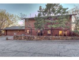 63 Boulder Lane