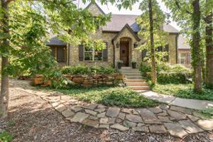 10437 Deer Valley Drive