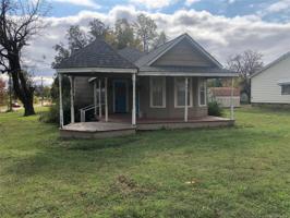 240 E Elm Avenue