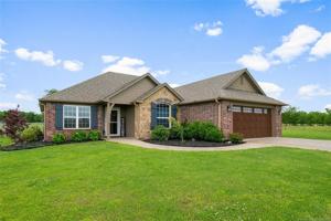 1435 Lakeside N