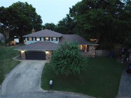 2303 Ridgeview Lane