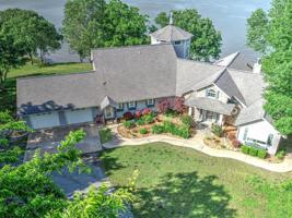 3 Foxwood Road
