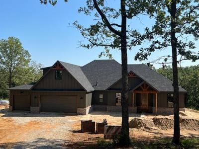 8265 Summit Court