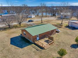 106 S Eagle Lane