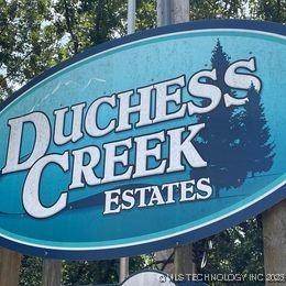 Image 2: Duchess Creek Estates #5
