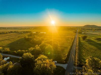 2 Chimney Mountain Road