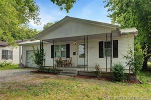 19 S Orphan Street
