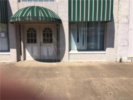 205 W 6th Street