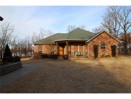 103 Five Oaks Circle