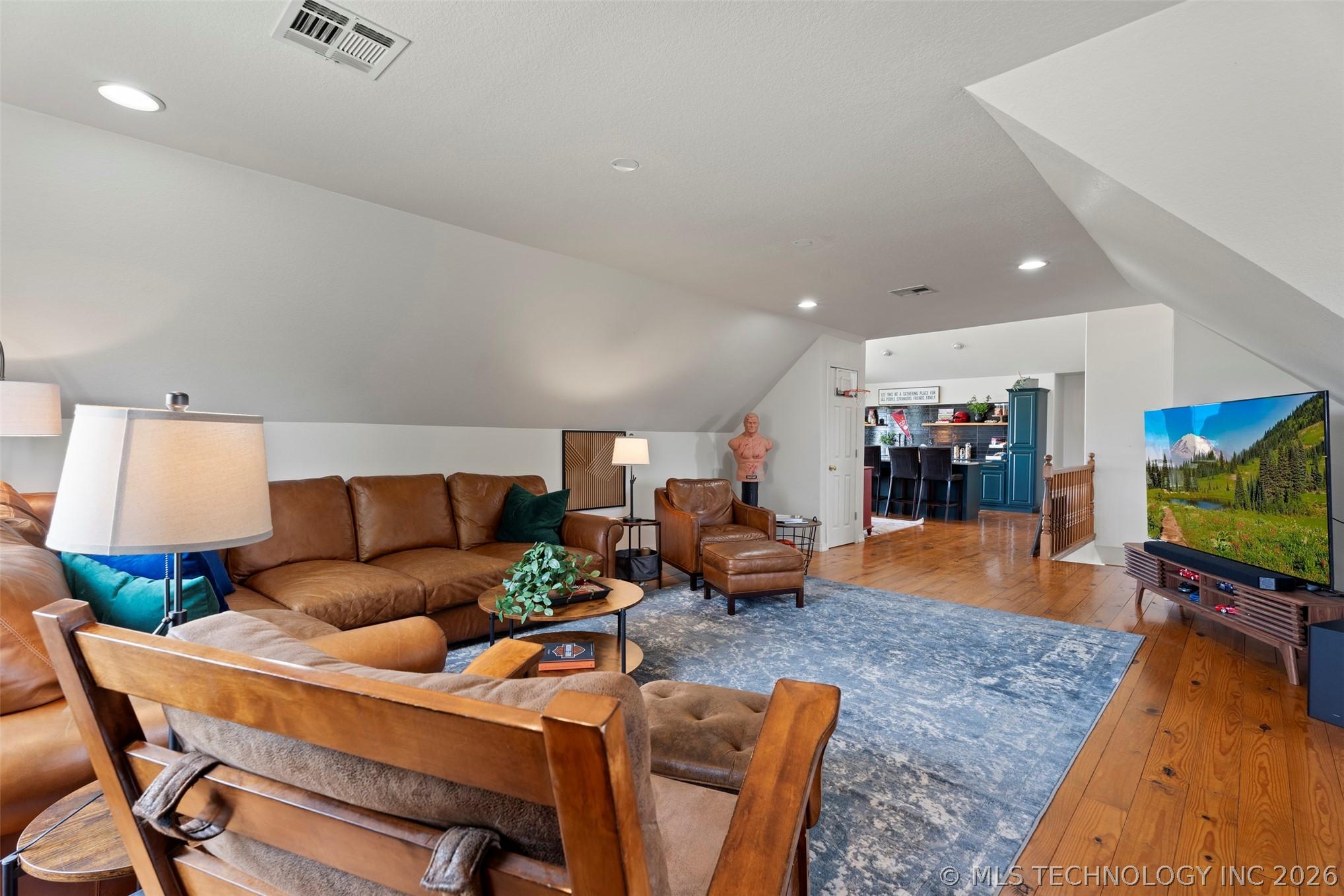 Image 3: upstairs living room