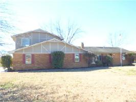 618 Iris Drive