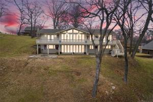 132 Sundance