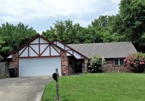 1460 Maplewood Drive