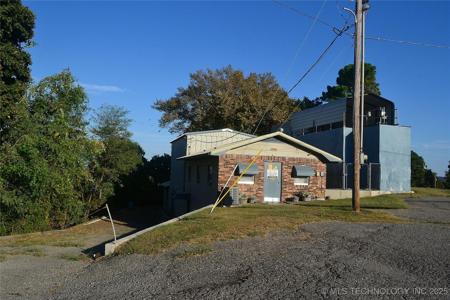 5999 E 109th Street