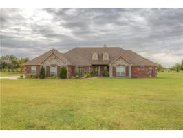 2756 E 400 Road