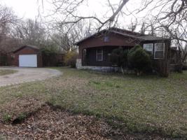 433 S Pecan Street