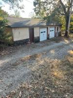 106 Lakewood Road
