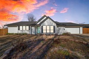 1401 N Choctaw Place