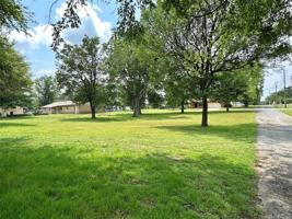 415706 E 1093 Road