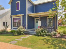 76 Lower Green Way