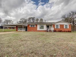 707 W Kiowa Avenue