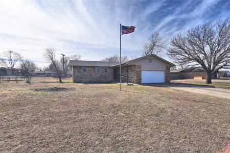 139 Meadow View Street