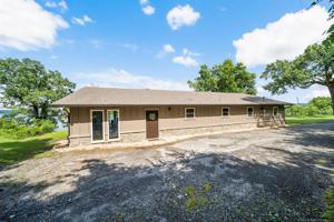 5336 E 523 Road