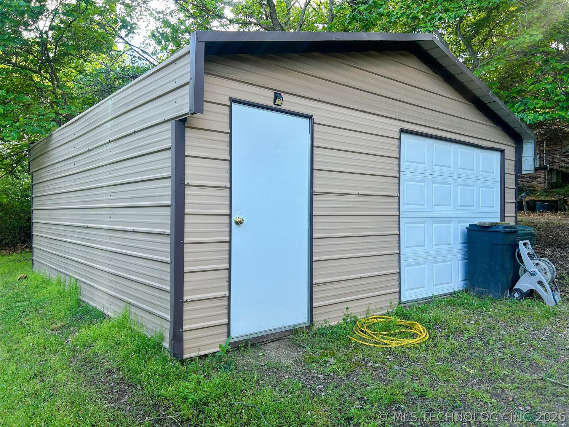 Image 4