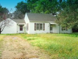 216 E 4th Street