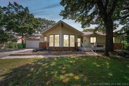 34 N Delmar Drive