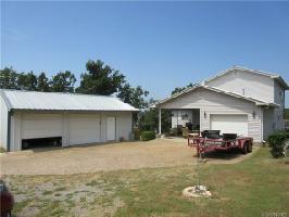 115 Five Oak Circle Drive
