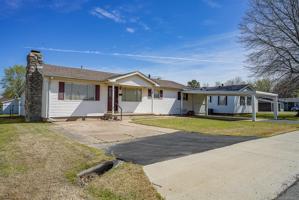 317 E Elm Street