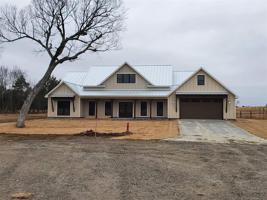 83 Cross Creek Road S