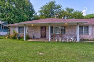 112 NW 2nd Street
