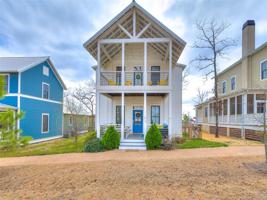 82 Lower Greenway Way