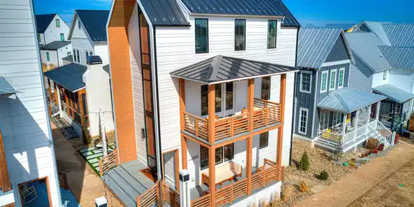 67 Lower Greenway